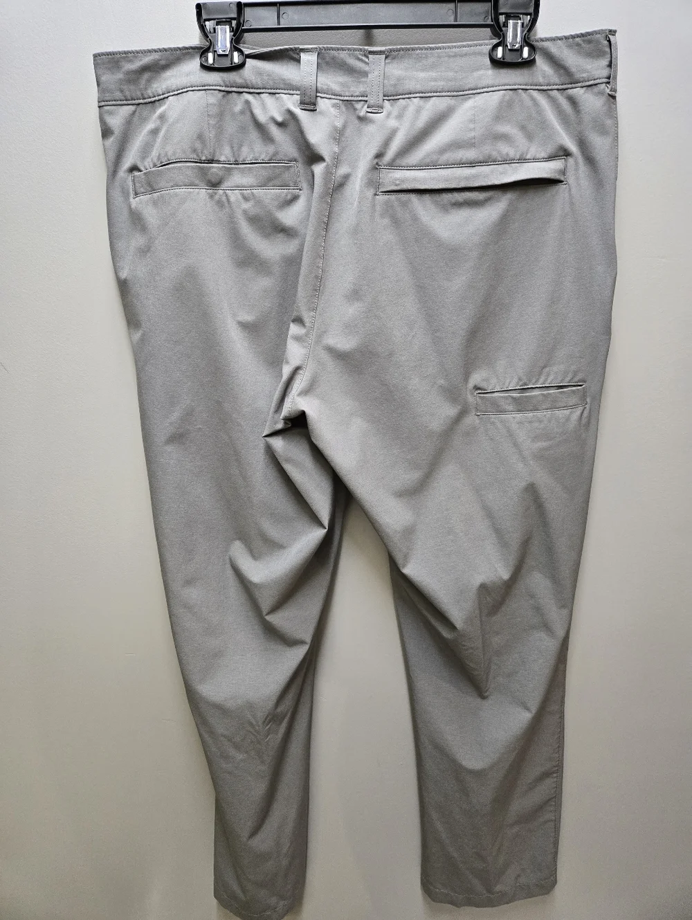 Duluth Pants Men 38x32 Gray Straight Regular Performance Golf Business Casual